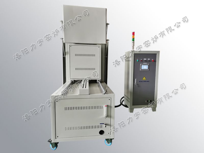 自動(dòng)熱震試驗(yàn)爐LYL-1600℃